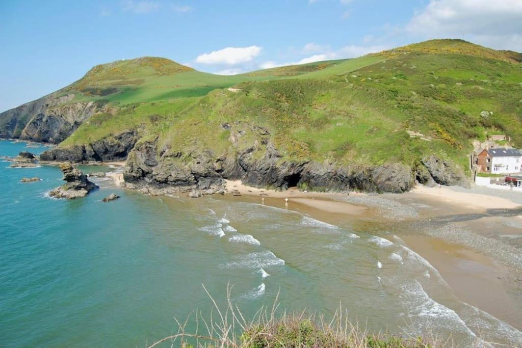 Vila Y Boidy Bach Llangranog Exteriér fotografie